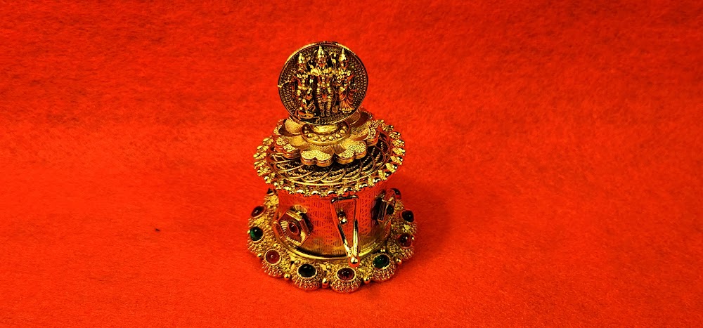 Ramar, Lakshman, Sita devi and Hanuman Saffron Box Designer Style | Traditional Idol